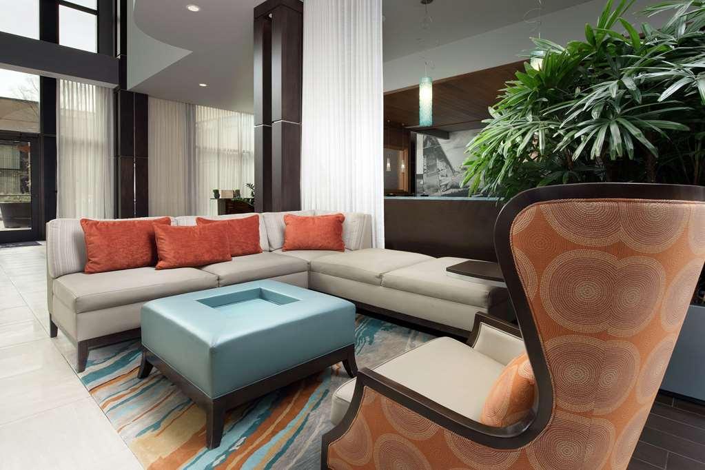 Embassy Suites By Hilton Knoxville West Interior photo
