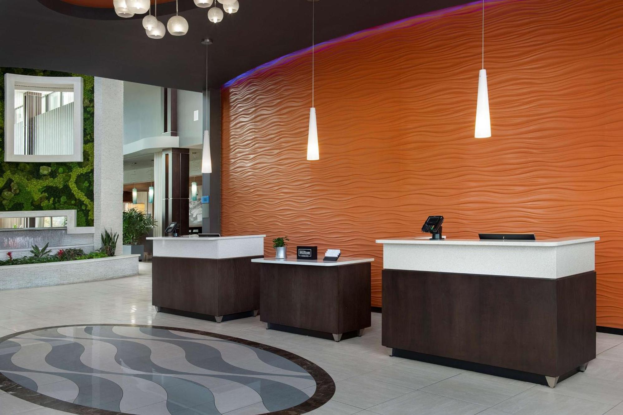 Embassy Suites By Hilton Knoxville West Exterior photo