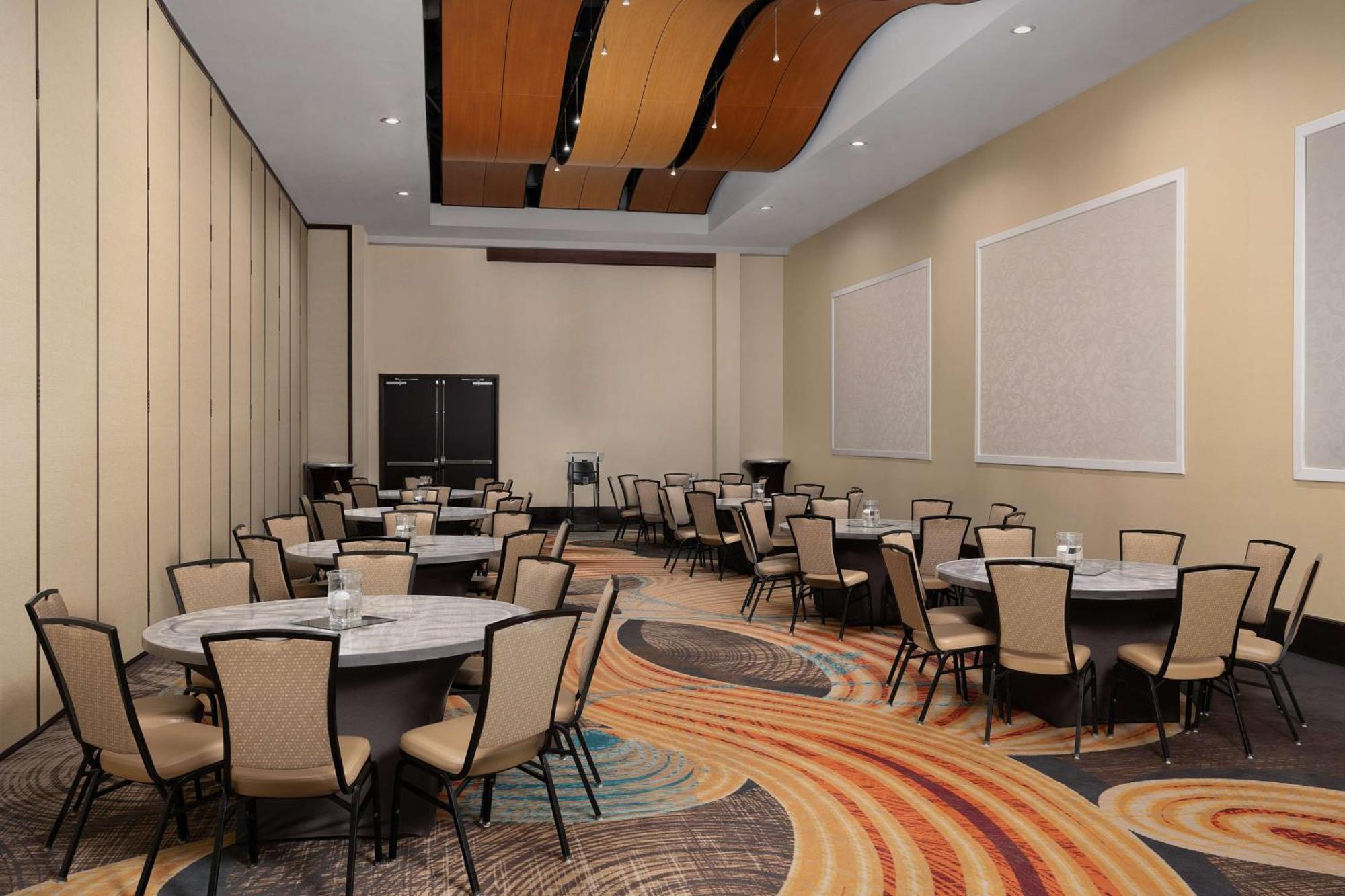 Embassy Suites By Hilton Knoxville West Exterior photo